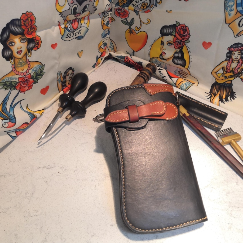 Handmade English Bridle Leather Biker Wallet with Zipper Pocket & Card Slots
